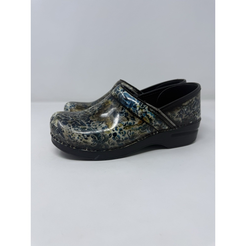 Dansko Clogs Size 39